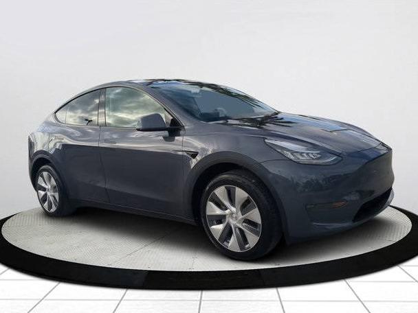 TESLA MODEL Y 2023 7SAYGDEEXPA130275 image